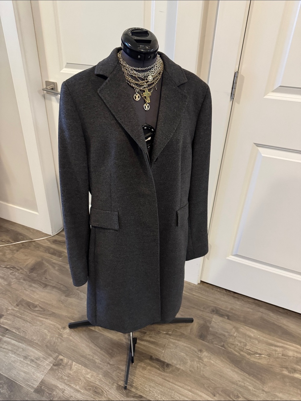 MaxMara Charcoal Gray Wool Coat - sz 10 (fit 6-8) - AS IS mended